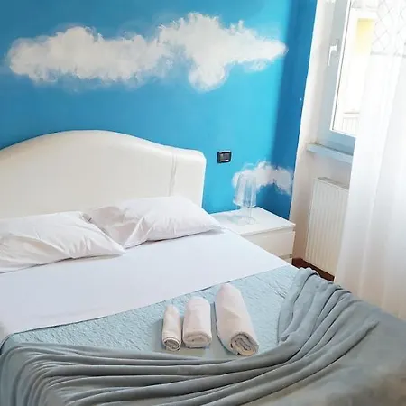 Nest Apartment